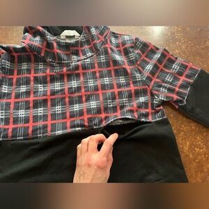 Nursing Breastfeeding Plaid Long Sleeve Top